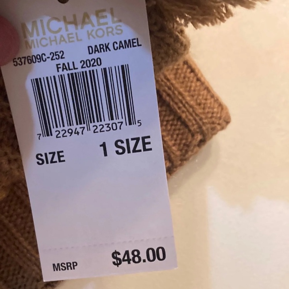 Final! Camel Tan Michael Kors Beanie | Women - Picture 4 of 4